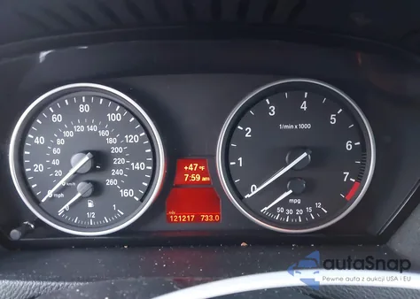 2013 BMW X5 xDrive50I z USA, uszkodzony, nr VIN 5UXZV8C51D0C15098